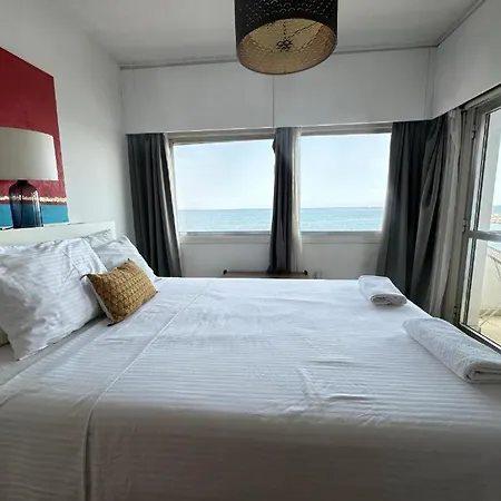 Sea View 1br With Pool Access