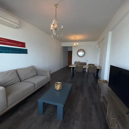 Sea View 1br With Pool Access Appartement