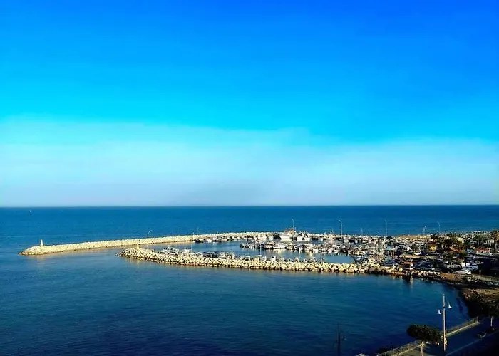 Appartement Sea View 1br With Pool Access Larnaca