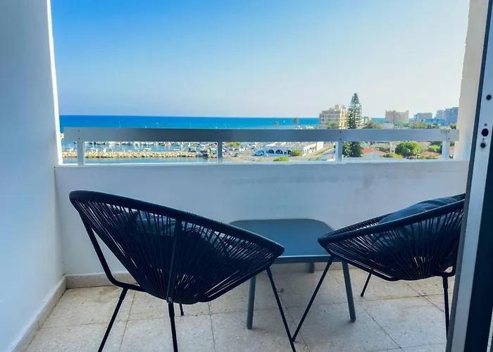 Sea View 1br With Pool Access Διαμέρισμα *