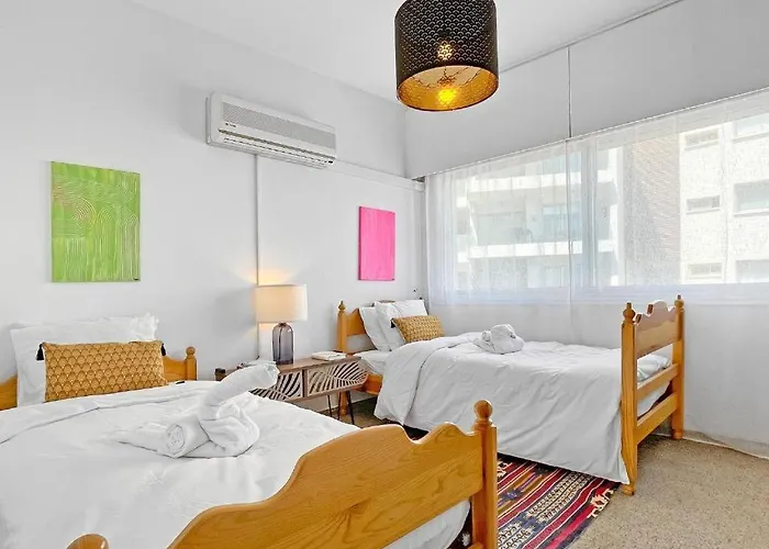 Sea View 1br With Pool Access Апартаменты *